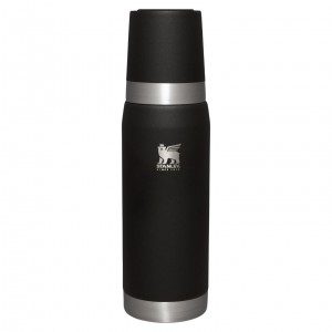 Foundry Black Stanley Forge Thermal Bottle | 25OZ | YFBP18604