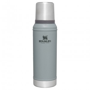 Hammertone Silver Stanley Classic Legendary Vacuum Insulated Bottle | 1.0 QT | GESZ23759