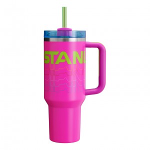 Vivid Violet Reverb Stanley The Reverb Quencher H2.0 FlowState™ Tumbler | 40 oz | GOWY49657